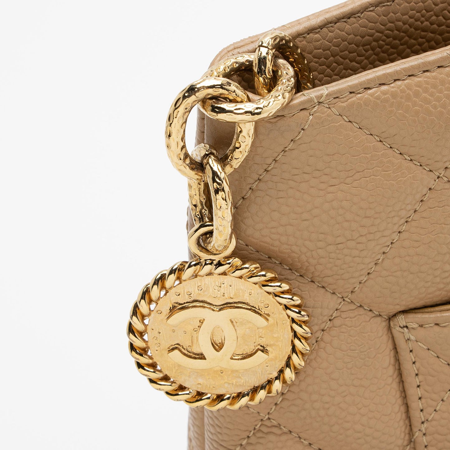 Chanel Caviar Leather Medallion Tote (SHF-CzzxQv)