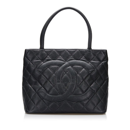 Chanel Caviar Medallion Tote Bag (SHG-37713)