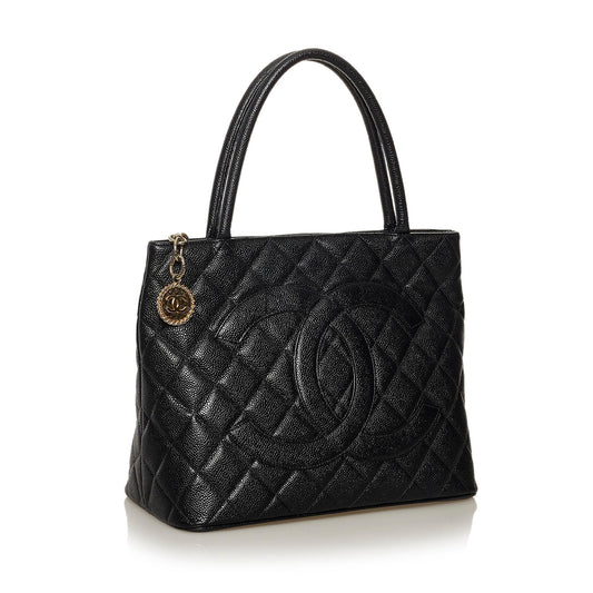 Chanel Caviar Medallion Tote Bag (SHG-iVagKM)