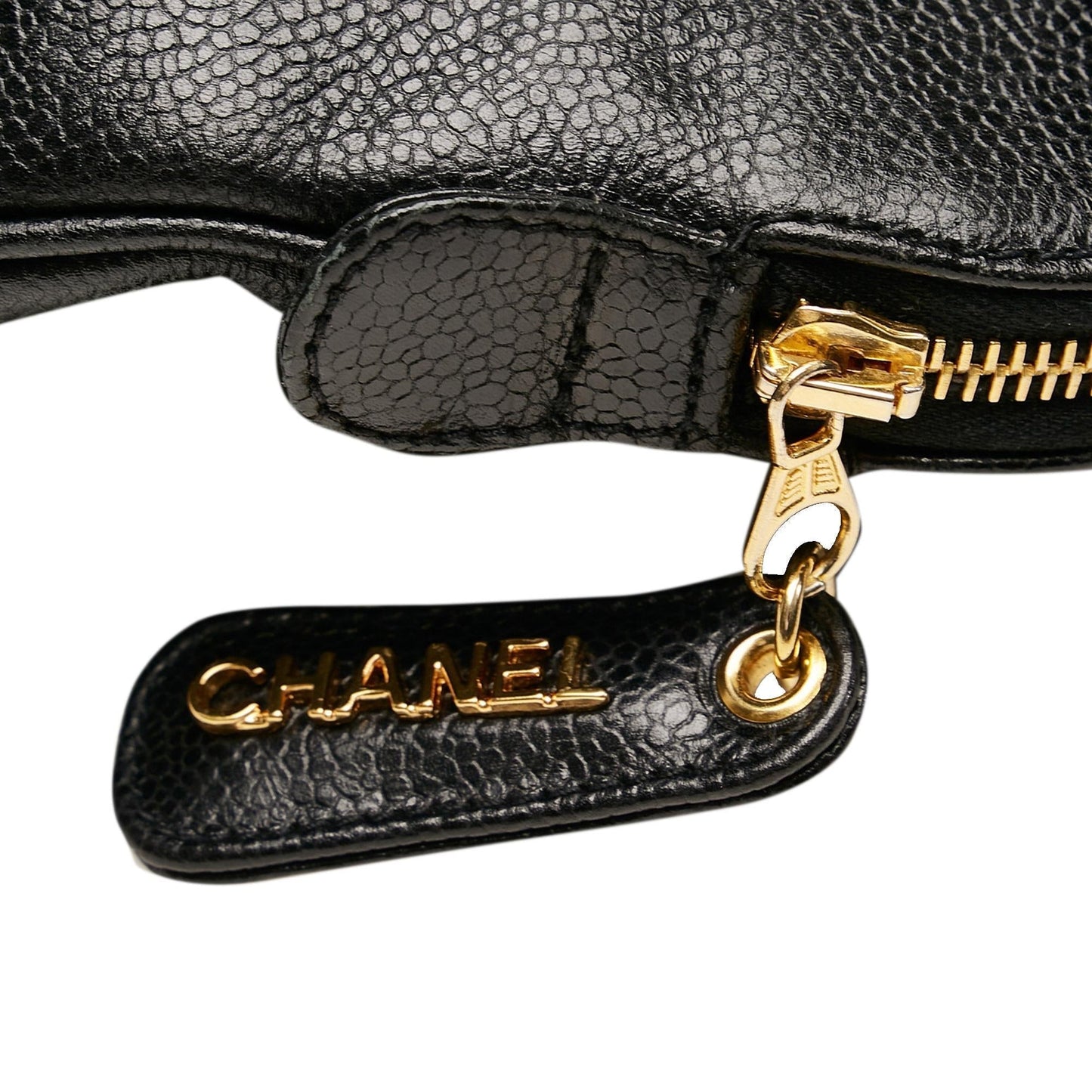 Chanel Caviar Shoulder Bag (SHG-GNUGAk)