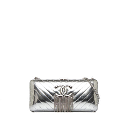 Chanel Chain Fringe Leather Clutch Bag (SHG-groSid)