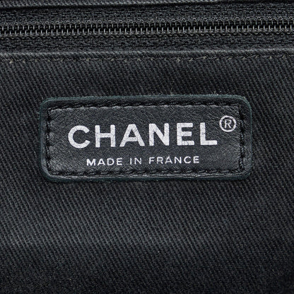 Chanel Chevron Shoulder Bag (SHG-DaaW3z)