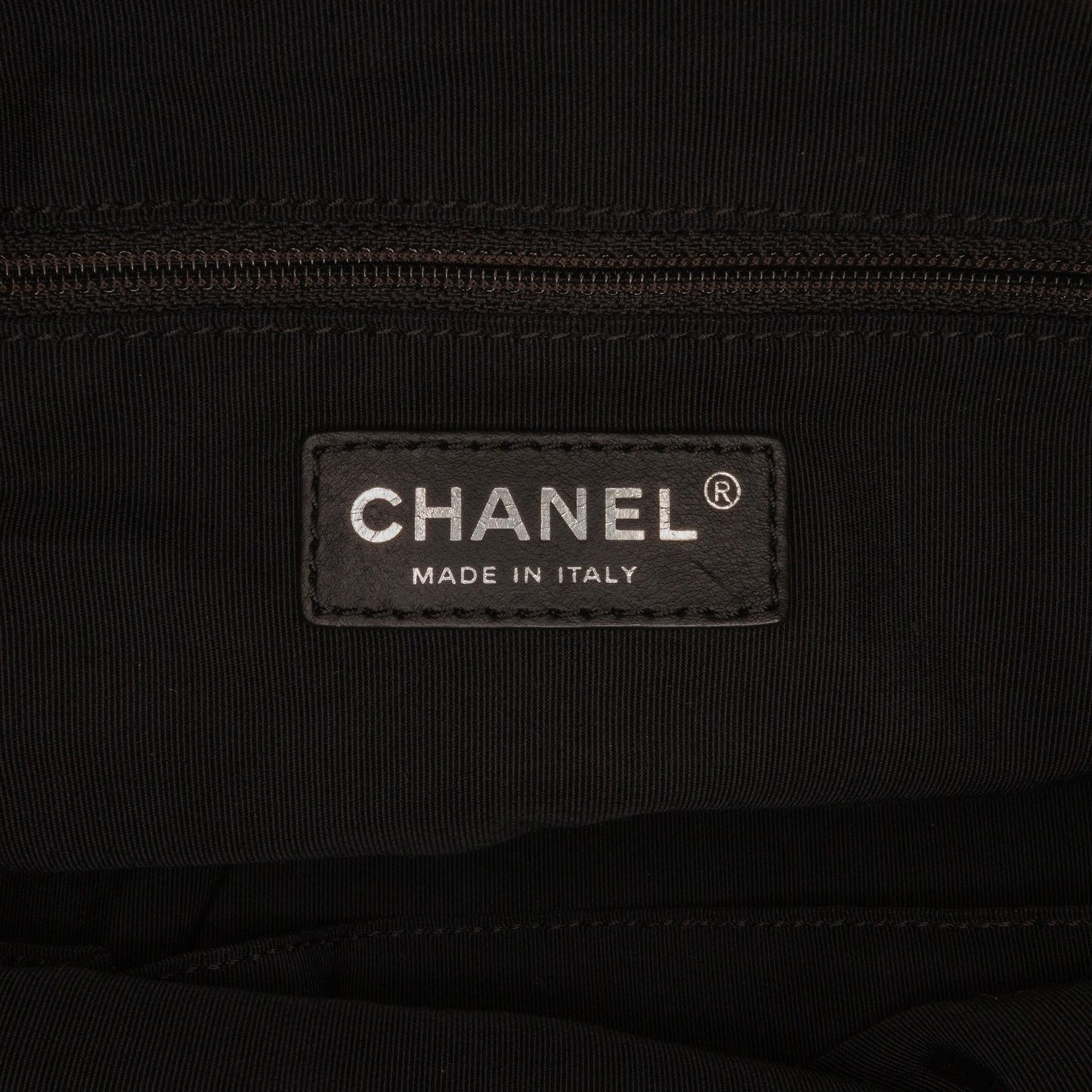 Chanel Chic Quilt Bowling Bag (SHG-YwcBmu)