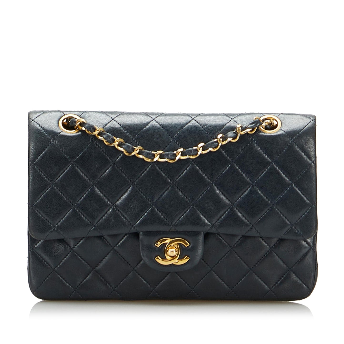 Chanel Classic Medium Lambskin Double Flap Bag (SHG-ZYKkx6)