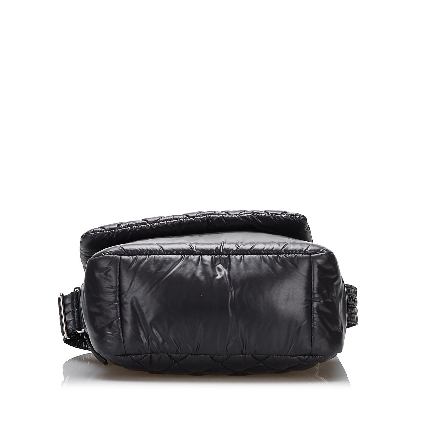 Chanel Cocoon Crossbody (SHG-xY9W4F)