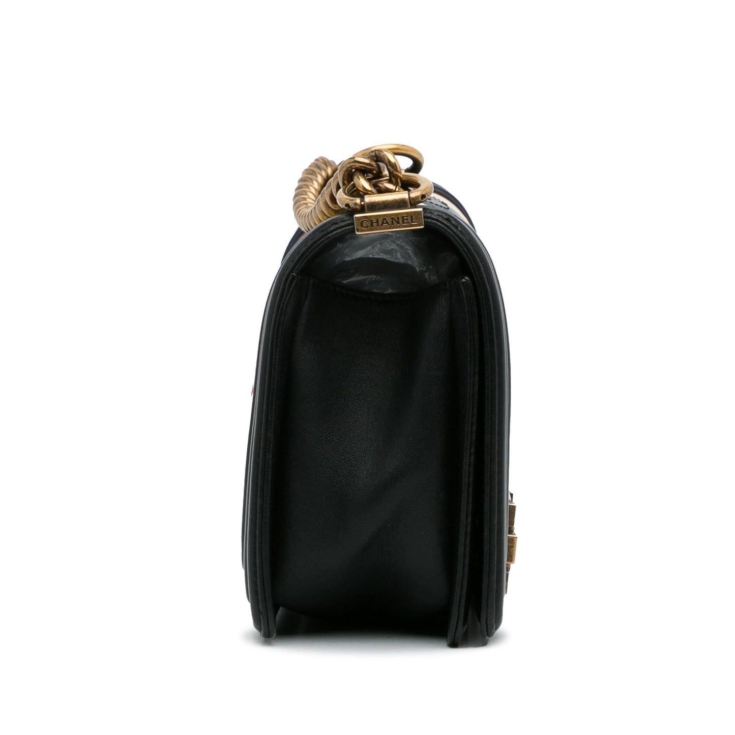 Chanel Crest-Embellished Medium Boy Bag (SHG-ThPZsB)