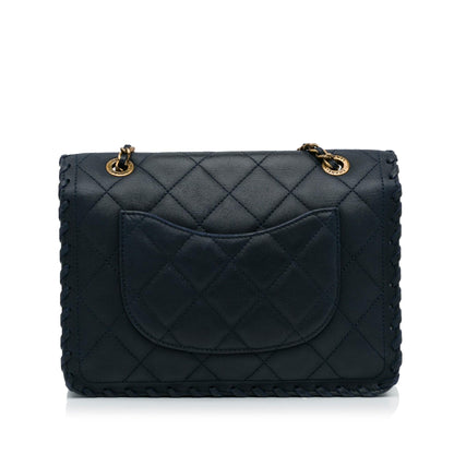 Chanel Happy Stitch Flap Bag (SHG-NgJFyu)