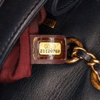 Chanel Happy Stitch Flap Bag (SHG-NgJFyu)