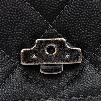 Chanel Iridescent Caviar Coco Curve Medium Shoulder Bag (SHF-jWQh7j)