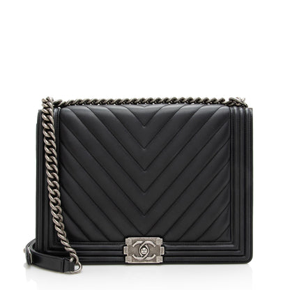 Chanel Lambskin Chevron Large Boy Bag (SHF-22909)