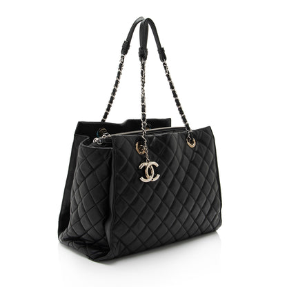 Chanel Lambskin Chic & Soft CC Large Shopping Tote (SHF-PxYWup)