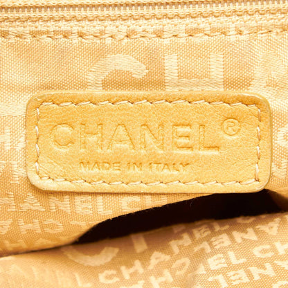 Chanel Lambskin Leather Shoulder Bag (SHG-19100)