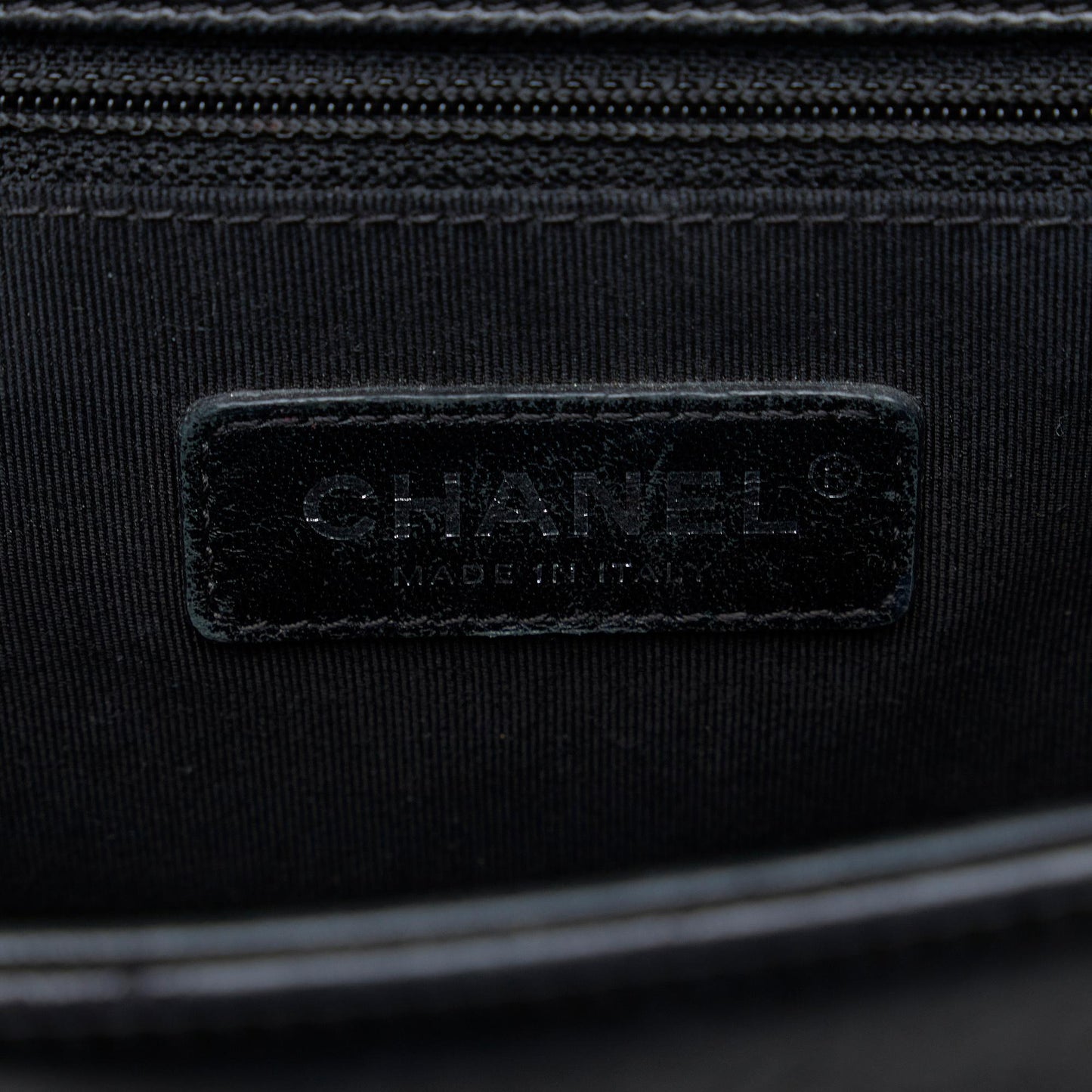 Chanel Large Lambskin Boy Bag (SHG-suBMpB)