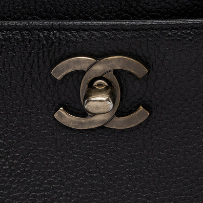 Chanel Leather Cerf Classic Executive Tall Tote (SHF-14095)