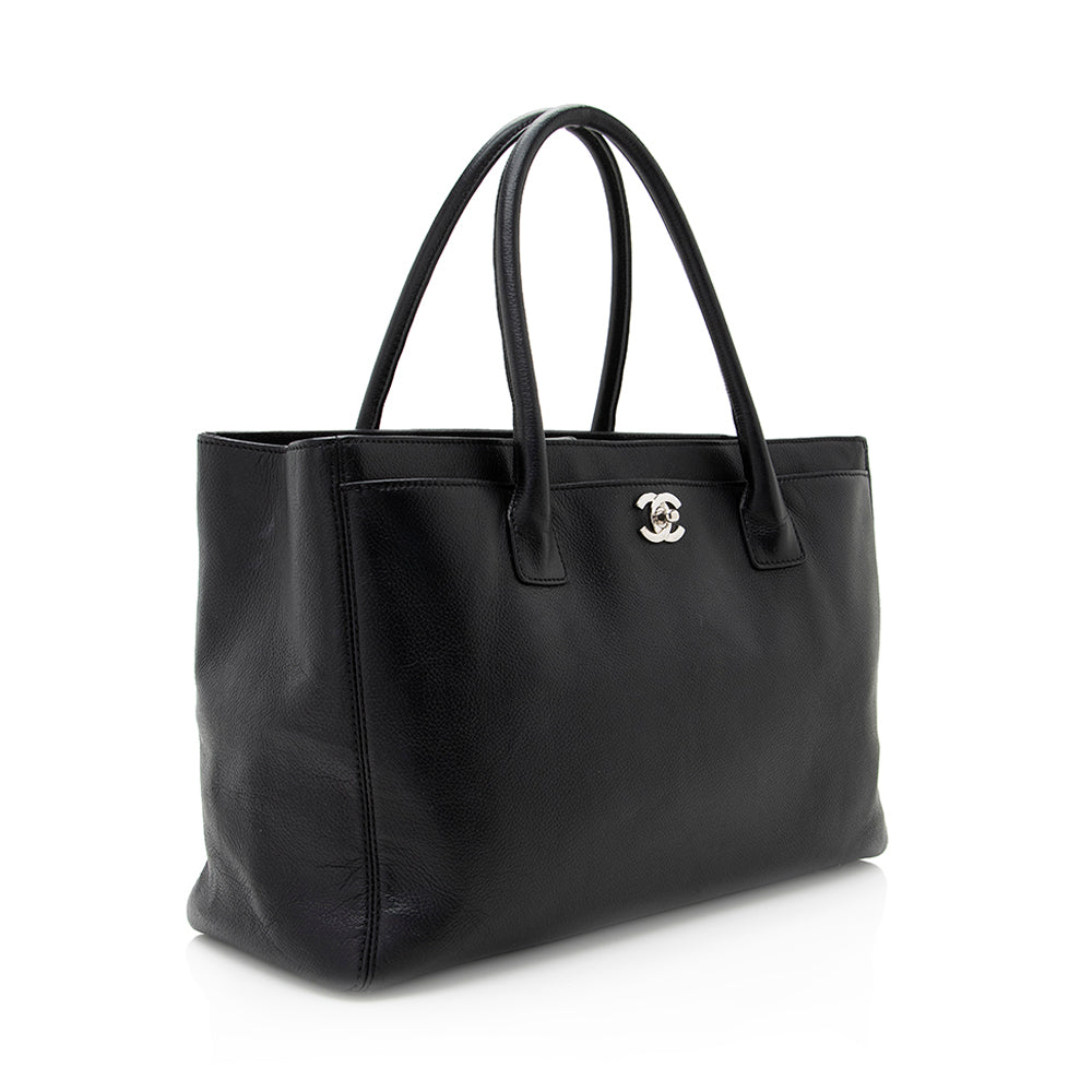 Chanel Leather Cerf Classic Executive Tote (SHF-19974)