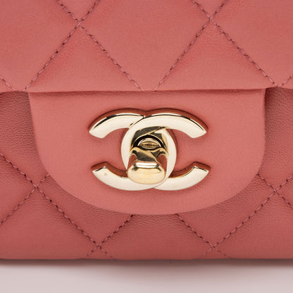 Chanel Limited Edition Lambskin Valentine Classic Medium Single Flap Bag (SHF-M2VY9h)