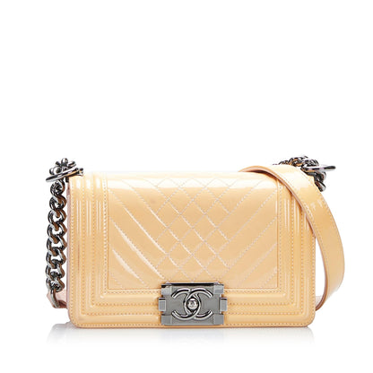 Chanel Matelasse Boy Crossbody Bag (SHG-CIgsy7)