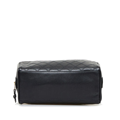 Chanel Matelasse Clutch Bag (SHG-96S5J6)