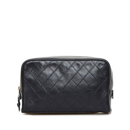 Chanel Matelasse Clutch Bag (SHG-96S5J6)