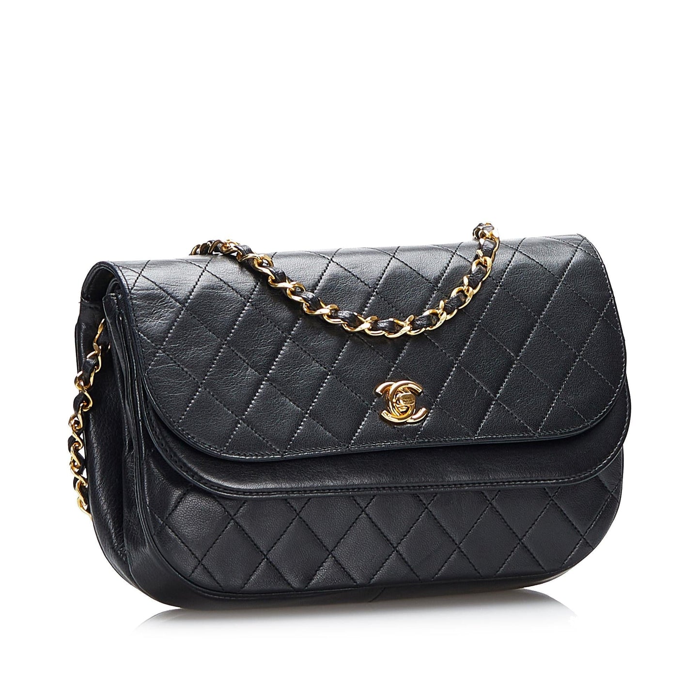 Chanel Matelasse Half Moon Flap Bag (SHG-2zbsTu)