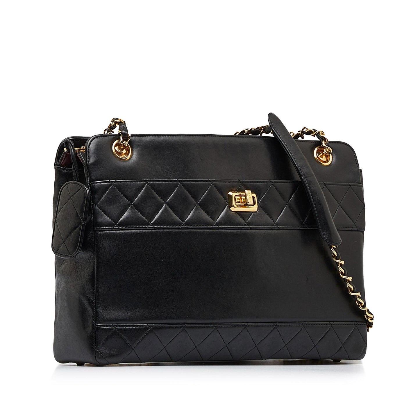 Chanel Matelasse Lambskin Chain Crossbody (SHG-gbepOg)