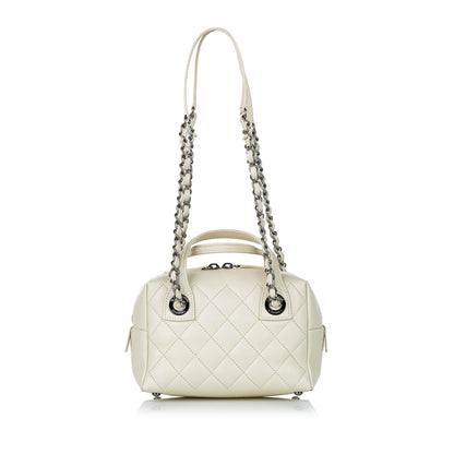 Chanel Matelasse Lambskin Leather Satchel (SHG-31360)