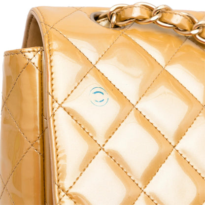 Chanel Maxi Classic Patent Single Flap (SHG-k2qrcs)