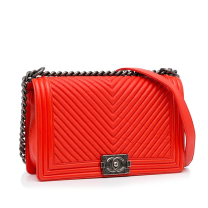 Chanel Medium Chevron Boy Flap (SHG-xV4x6z)