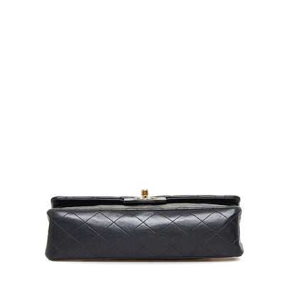 Chanel Medium Classic Lambskin Double Flap Bag (SHG-Qbu6SW)