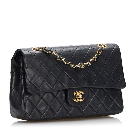 Chanel Medium Classic Lambskin Double Flap (SHG-8sT9Z0)