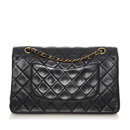 Chanel Medium Classic Lambskin Double Flap (SHG-DilSGb)