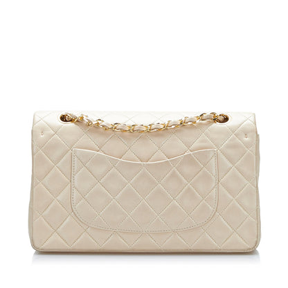 Chanel Medium Classic Lambskin Double Flap (SHG-5D9hdy)