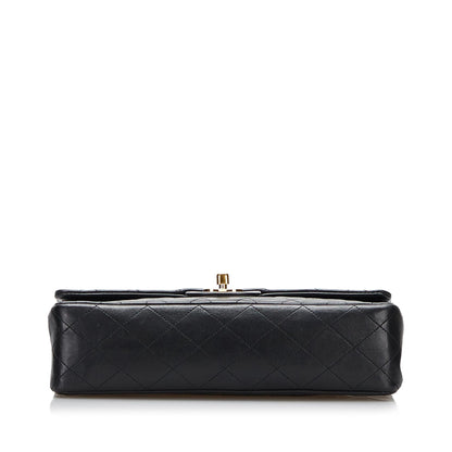 Chanel Medium Classic Lambskin Double Flap (SHG-8yIQ3v)