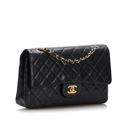 Chanel Medium Classic Lambskin Double Flap (SHG-8yIQ3v)