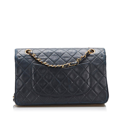 Chanel Medium Classic Lambskin Double Flap (SHG-svThMM)