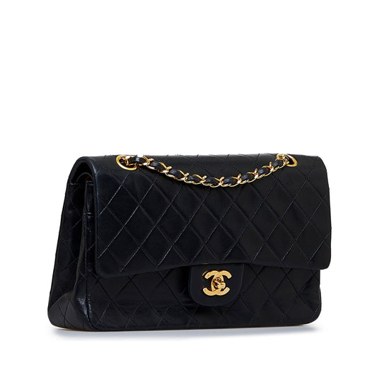 Chanel Medium Classic Lambskin Double Flap (SHG-3vAjNA)