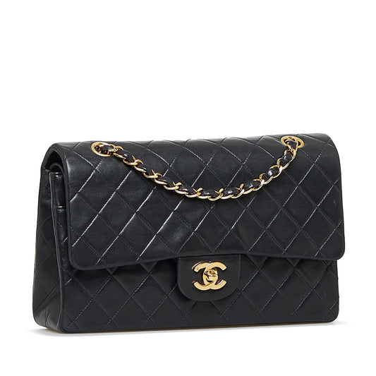 Chanel Medium Classic Lambskin Double Flap (SHG-Pl8ClU)