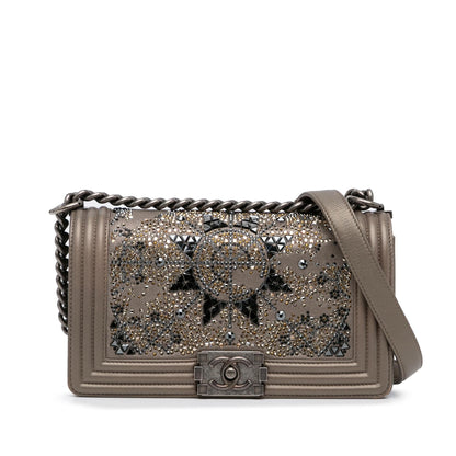 Chanel Medium Crystal-Embellished Boy (SHG-jL3jSb)