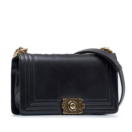 Chanel Medium Lambskin Boy Reverso (SHG-TGZHUN)