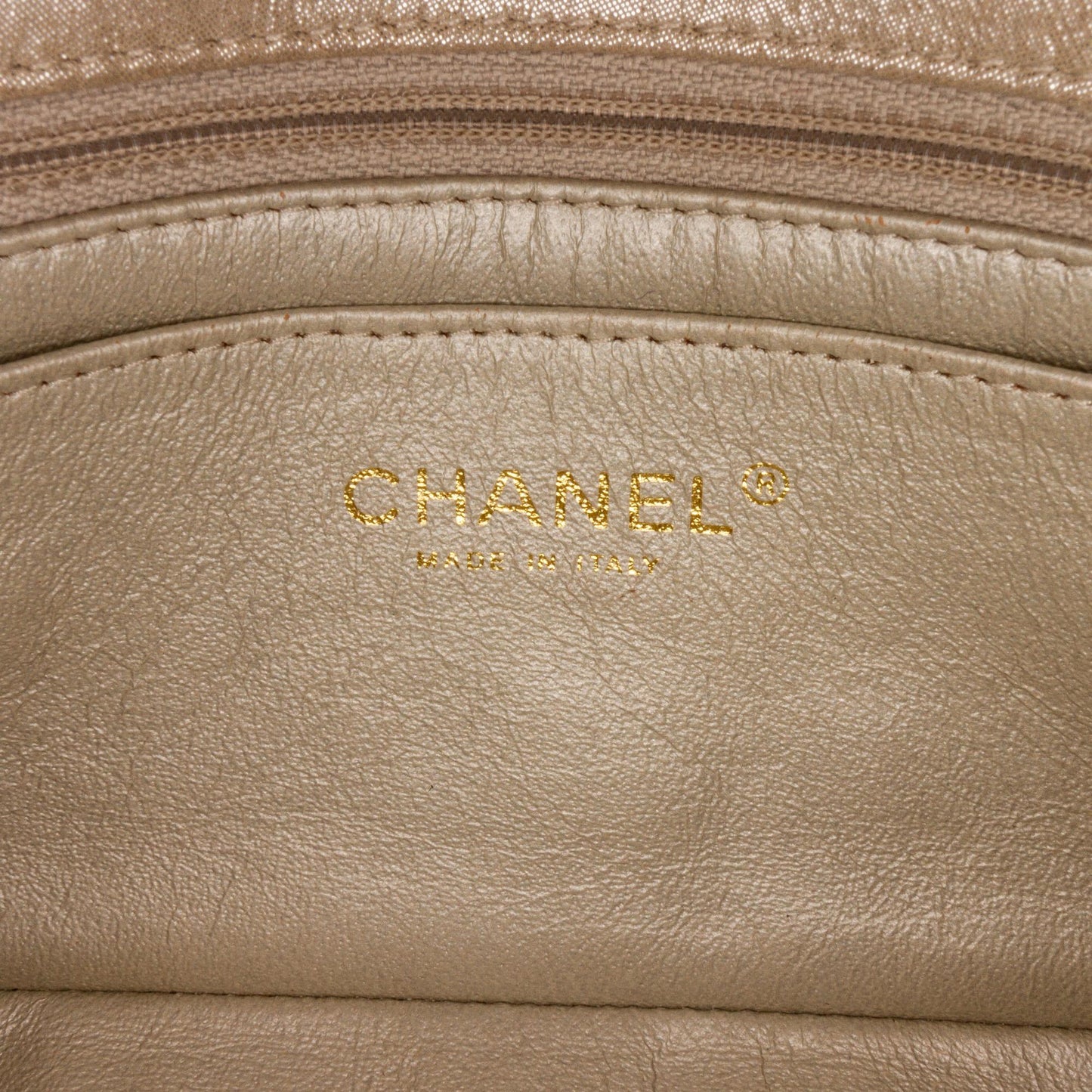 Chanel New Mini Classic Lambskin Single Flap (SHG-p4TcFg)