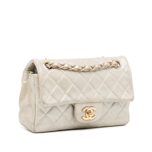 Chanel New Mini Classic Lambskin Single Flap (SHG-p4TcFg)