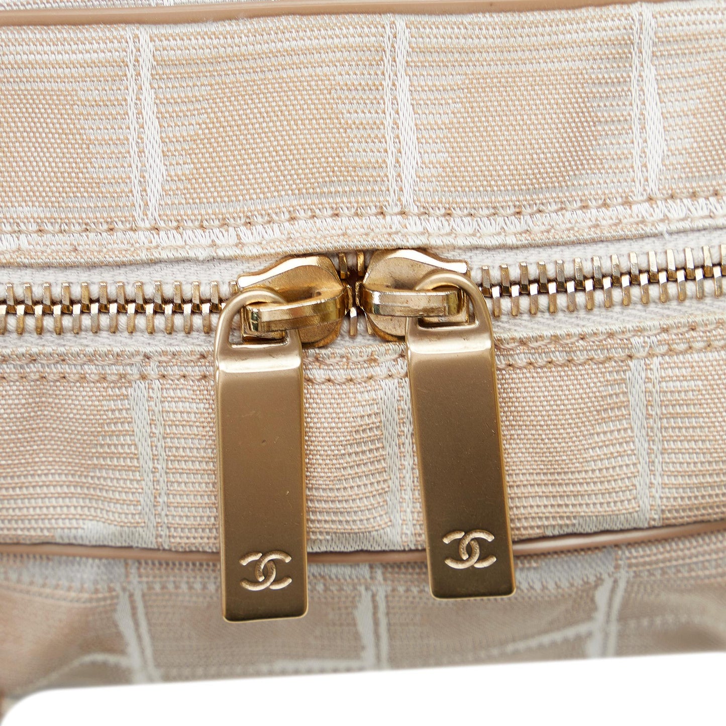 Chanel New Travel Line Business Bag (SHG-JgV2No)