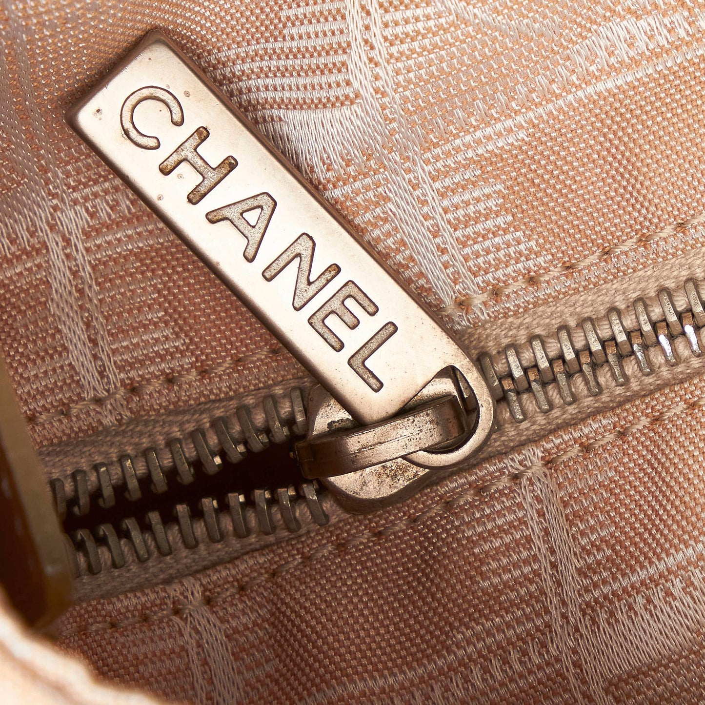 Chanel New Travel Line Nylon Tote Bag (SHG-32680)