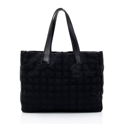 Chanel Nylon Travel Ligne Large Tote (SHF-LAMMG5)