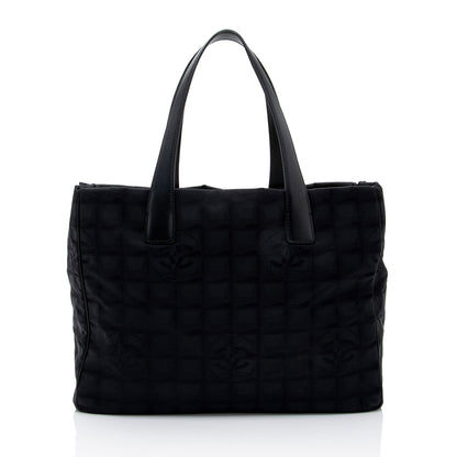 Chanel Nylon Travel Ligne Large Tote (SHF-5jrsyp)