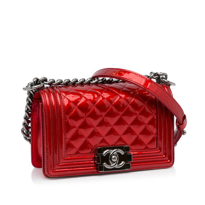 Chanel Patent Leather Boy Bag (SHG-TYu9KZ)