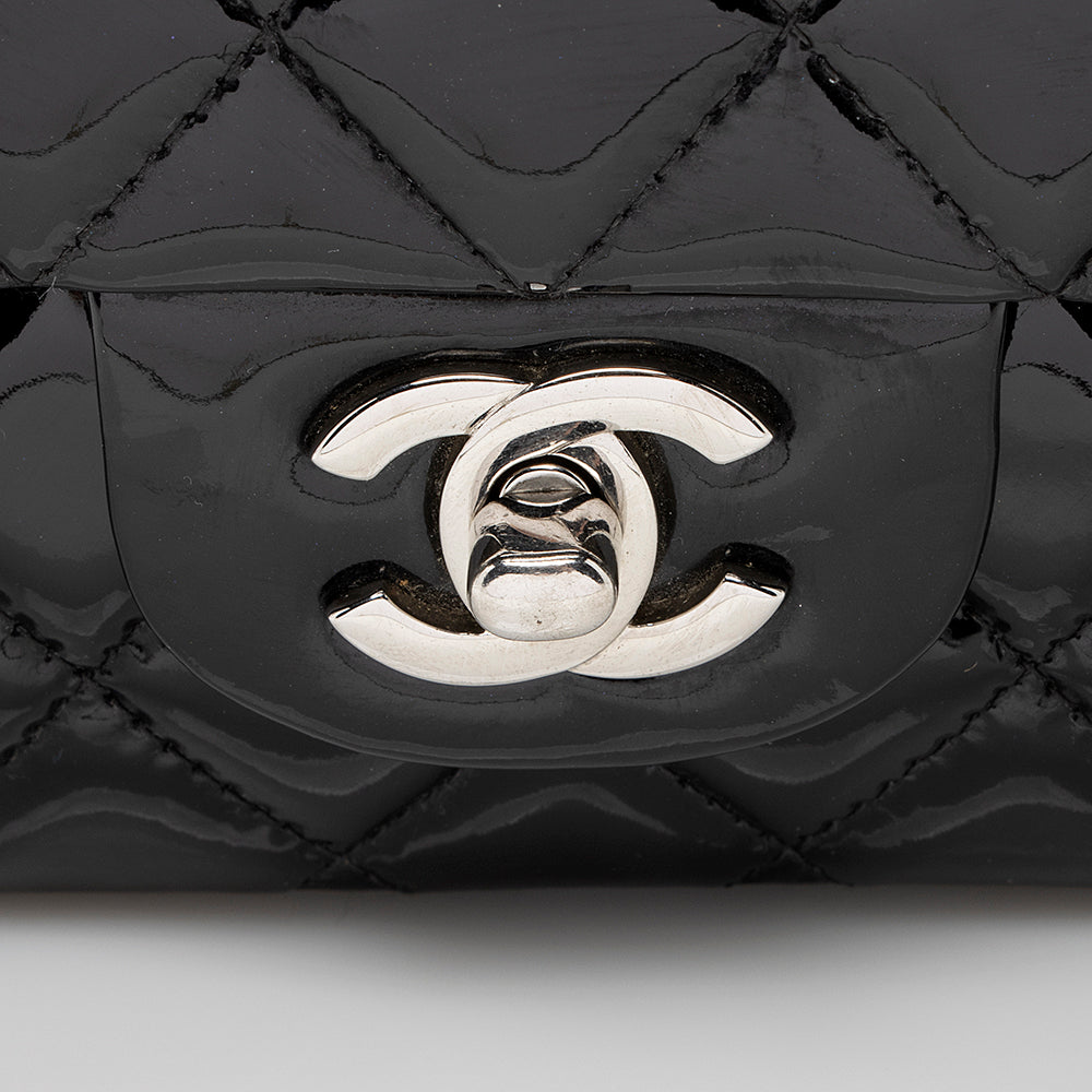 Chanel Patent Leather Classic Medium Double Flap Bag (SHF-20050)