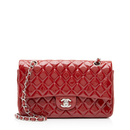 Chanel Patent Leather Classic Medium Double Flap Bag (SHF-93kOxH)