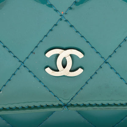 Chanel Patent Leather Classic Wallet on Chain Bag (SHF-znDTuZ)