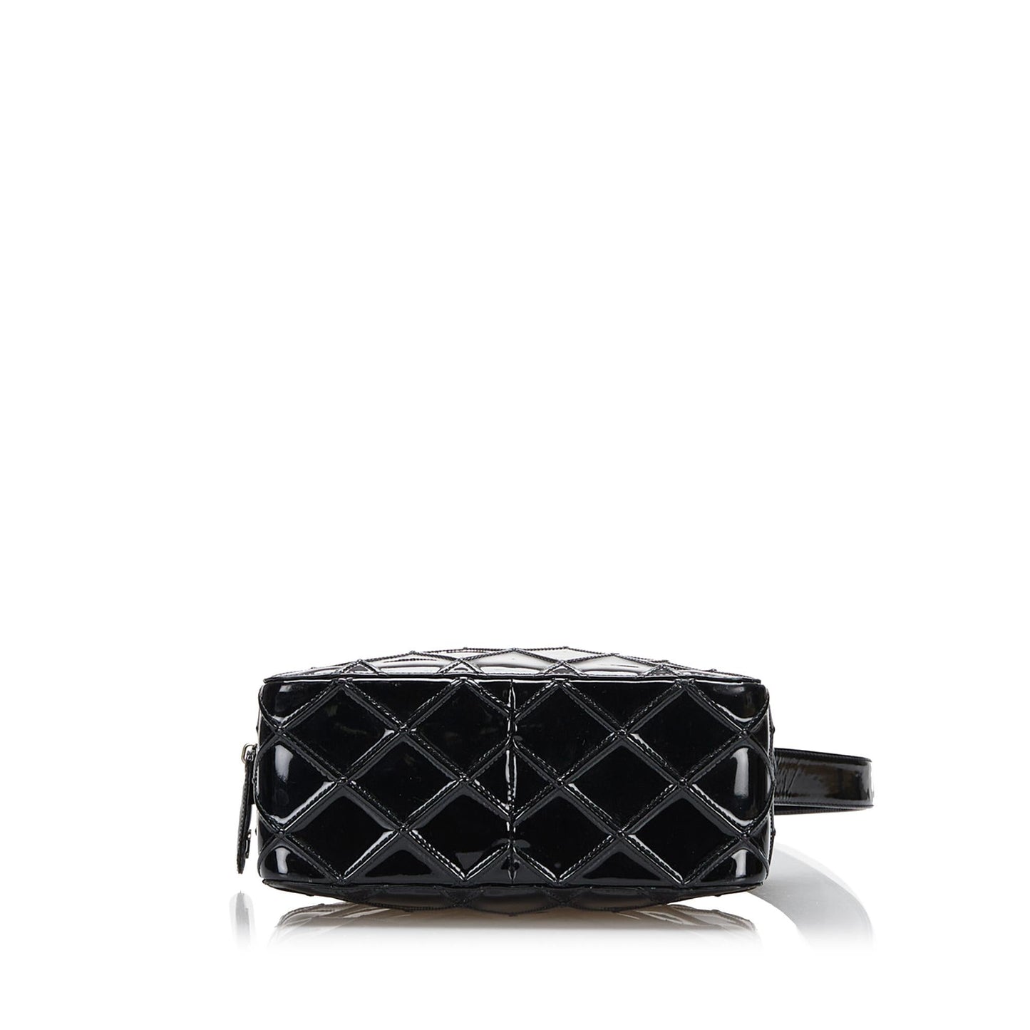 Chanel Patent Leather Shoulder Bag (SHG-QbfDyn)